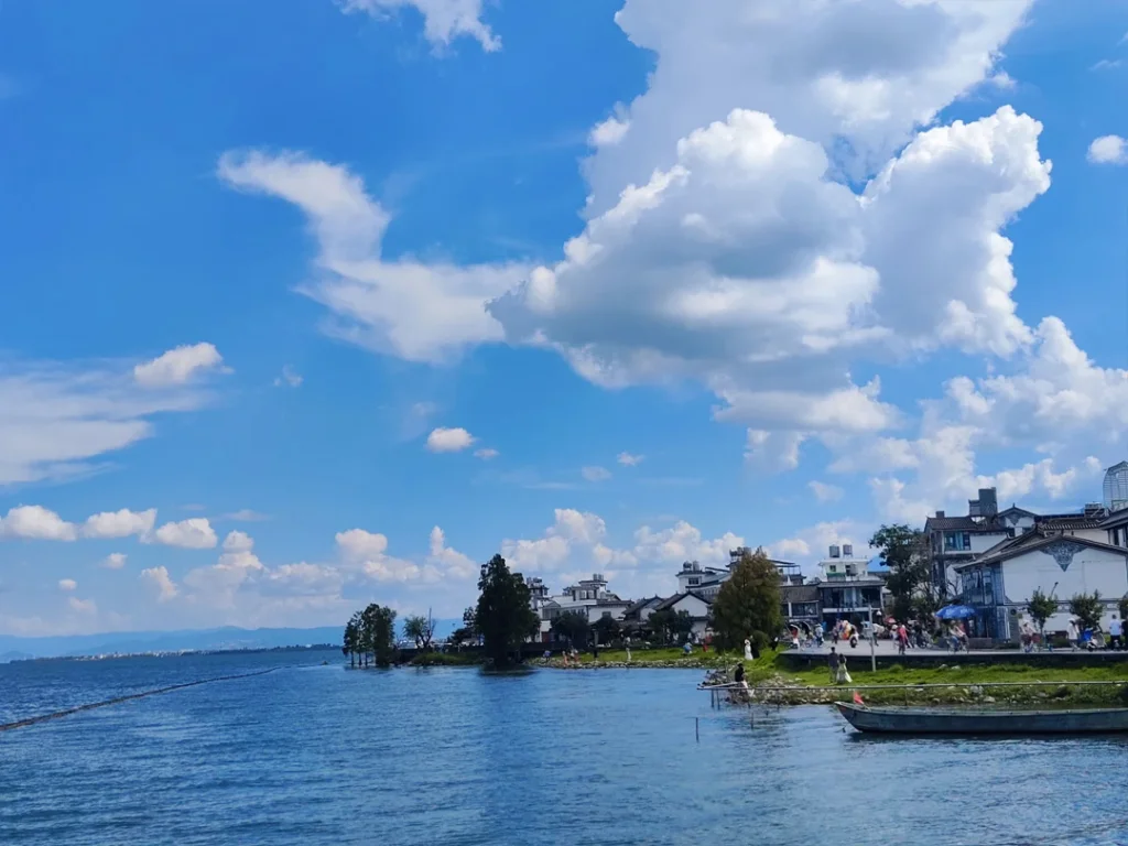 Erhai Lake in Dali Erhai Lake in Dali